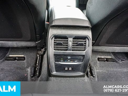 Used 2025 BMW 330i Sedan image 31