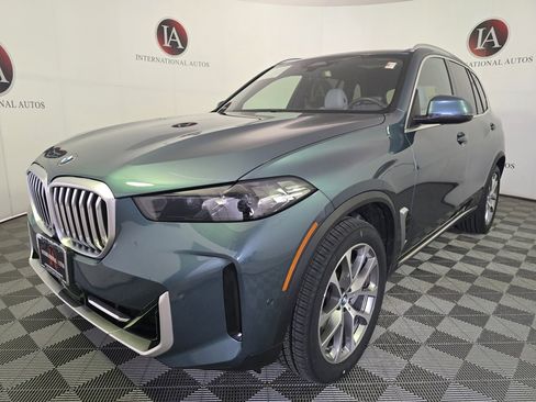 Used 2024 BMW X5 xDrive40i image 5