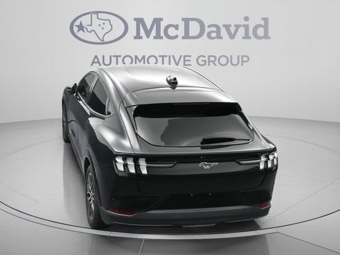Used 2025 Ford Mustang Mach-E Premium AWD/4WD image 38