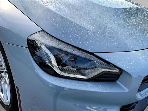 Used 2025 BMW M2 w/ Lighting Package RWD image 28
