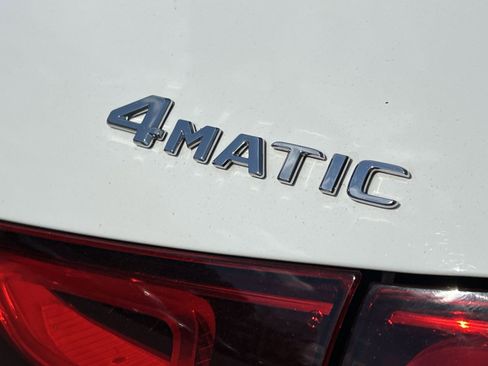 Certified 2022 Mercedes-Benz GLA 250 4MATIC image 34
