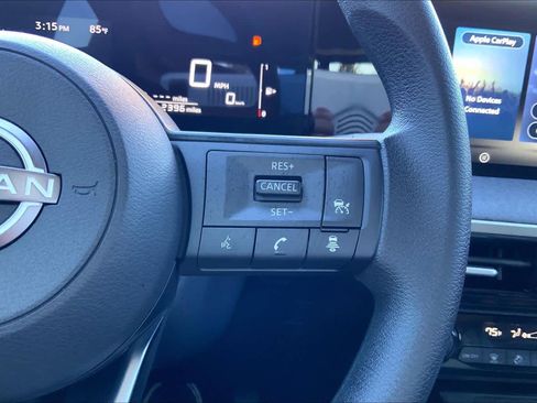 Used 2026 Nissan Kicks SV image 24