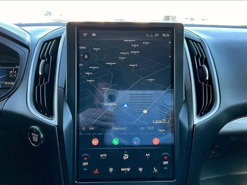 Used 2024 Ford Edge SEL image 16