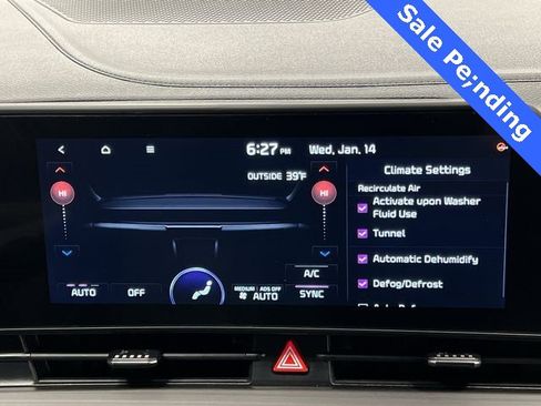 Used 2023 Kia Sportage EX image 15