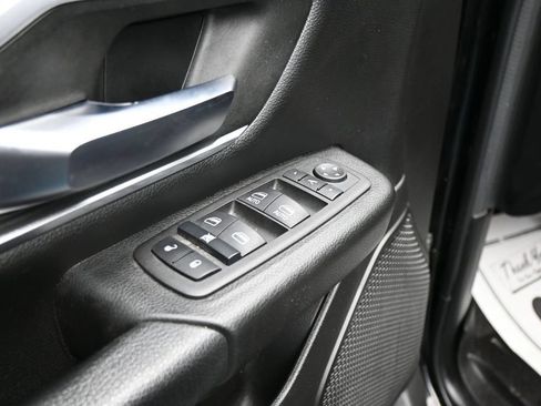 Used 2022 RAM 1500 Big Horn AWD/4WD image 11