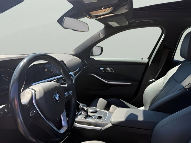 Used 2020 BMW 330i xDrive Sedan w/ Premium Package AWD/4WD image 14