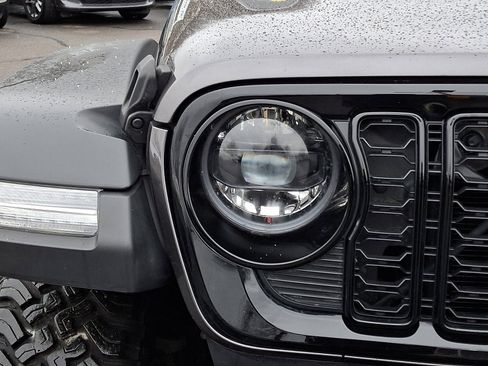 Certified 2025 Jeep Wrangler Unlimited Sport S 4xe image 9