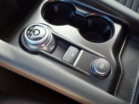 New 2026 Ford Explorer ST-Line w/ ST-Line Street Pack image 23