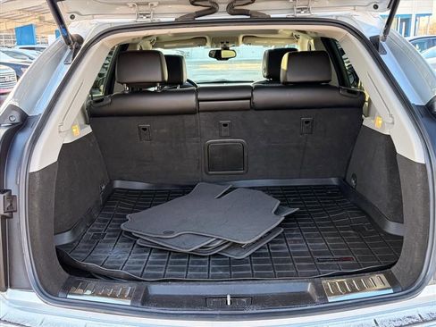 Used 2015 Cadillac SRX Luxury image 9