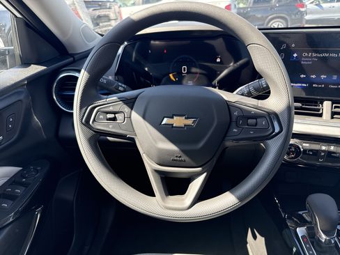 New 2026 Chevrolet Trax LT FWD image 16