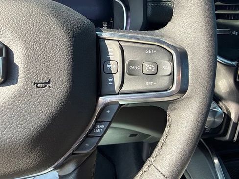 New 2026 RAM 1500 Laramie AWD/4WD image 21