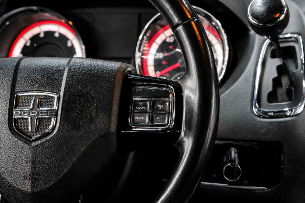 Used 2019 Dodge Grand Caravan SXT FWD image 19