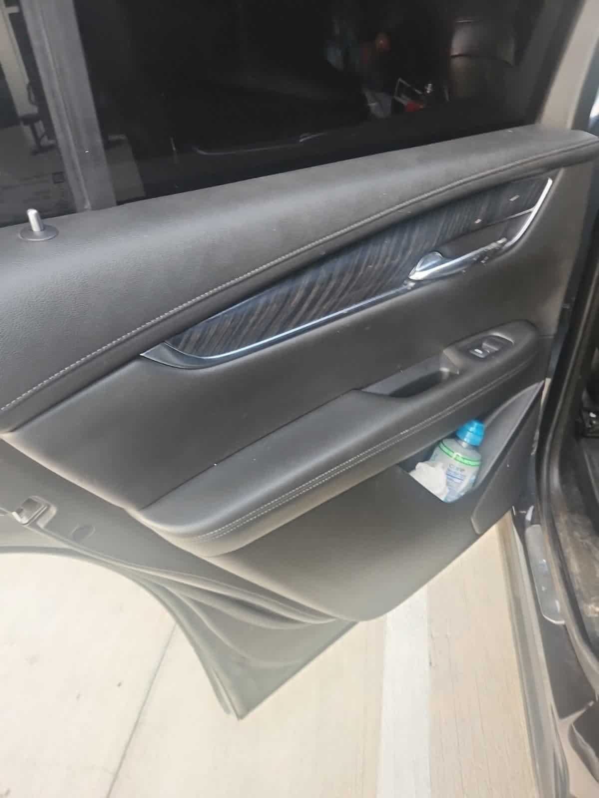 Used 2021 Cadillac XT6 Premium Luxury FWD image 8