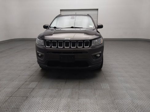 Used 2018 Jeep Compass Latitude AWD/4WD image 15
