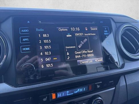 Used 2017 Toyota Tacoma TRD Off-Road w/ Premium & Technology Package image 20