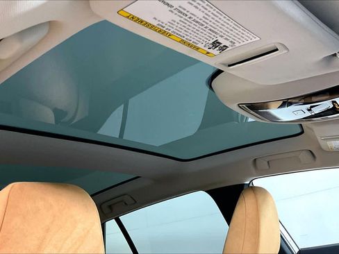 Used 2023 Lexus RZ 450e Premium image 13