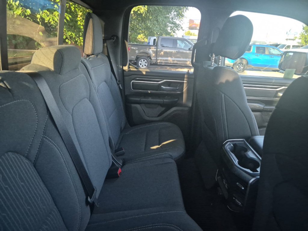 Used 2022 RAM 1500 Big Horn RWD image 30