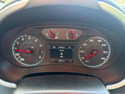 Used 2025 Chevrolet Malibu LT FWD image 21