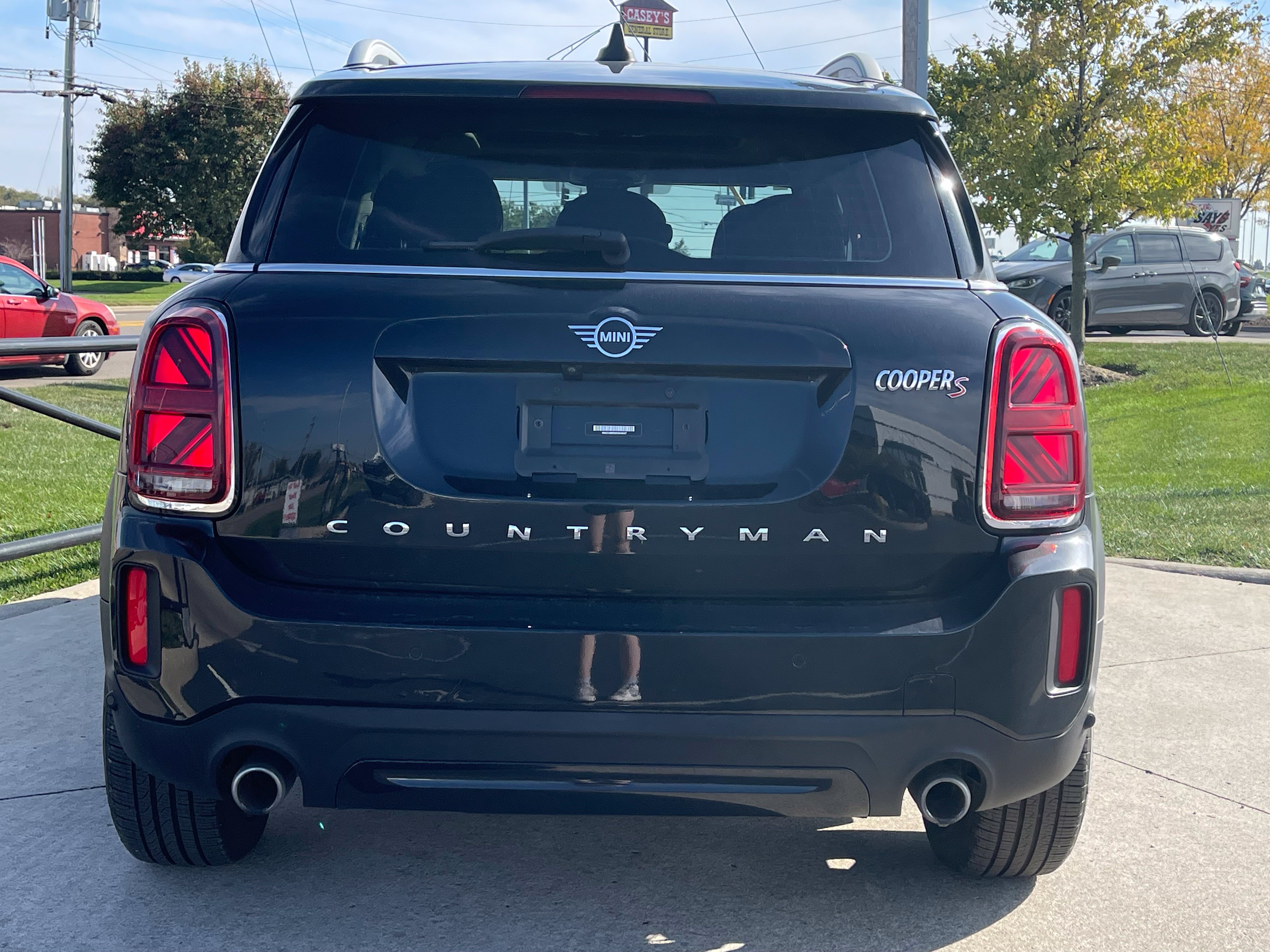 Used 2024 MINI Cooper Countryman S FWD image 6