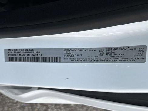 New 2026 Chrysler Pacifica Select FWD image 44