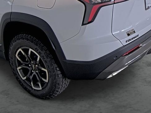 New 2026 Chevrolet Equinox ACTIV w/ Convenience Package III image 9