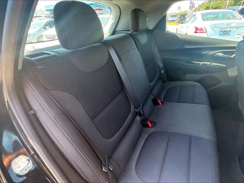 Used 2022 Chevrolet Bolt LT FWD image 22
