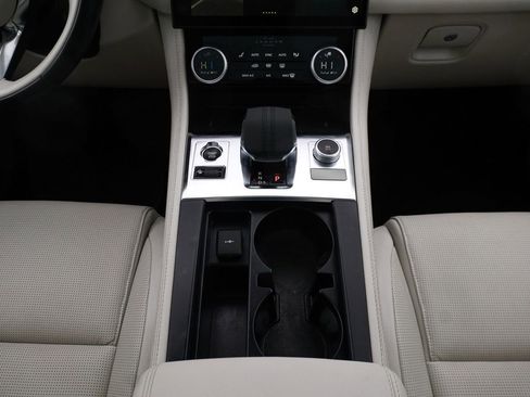 Used 2025 Jaguar F-PACE R-Dynamic S image 25