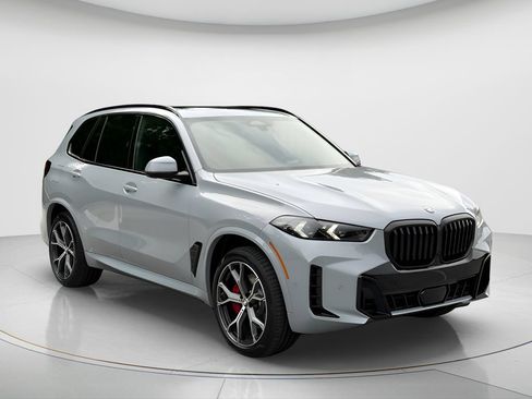New 2026 BMW X5 xDrive40i w/ Executive Package AWD/4WD image 3