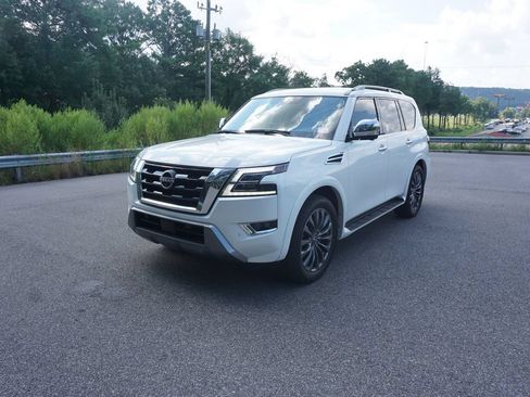 Used 2023 Nissan Armada Platinum w/ Cargo Package RWD image 27