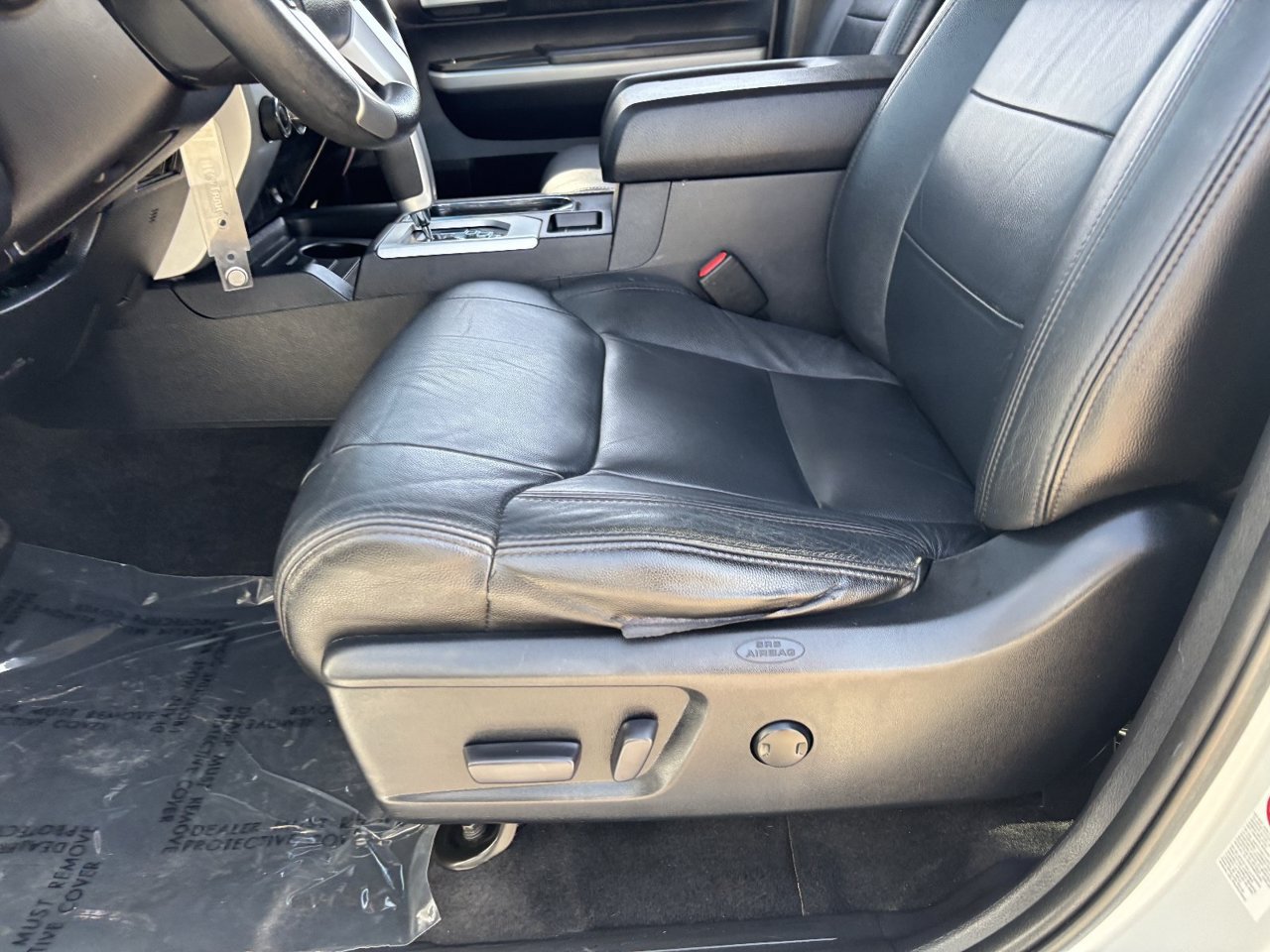 Used 2019 Toyota Tundra SR5 w/ SR5 Upgrade Package AWD/4WD image 18