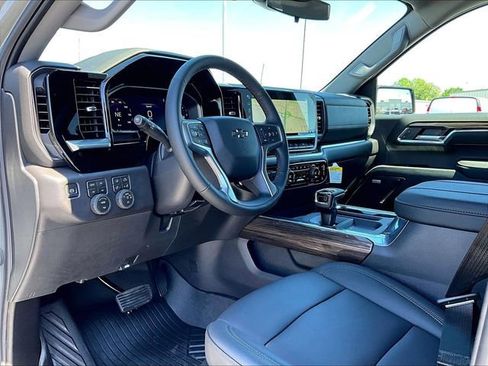 New 2026 Chevrolet Silverado 1500 RST AWD/4WD image 8