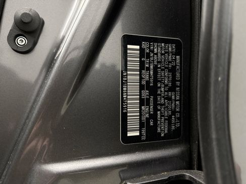 Used 2022 Nissan Rogue Sport SV image 13