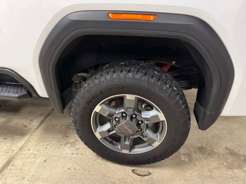 Certified 2025 GMC Sierra 3500 SLT w/ SLT Premium Package image 8