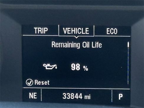 Used 2025 Chevrolet Malibu LT image 16