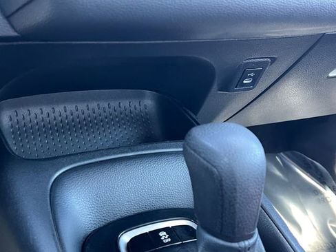 Certified 2023 Toyota Corolla LE image 22