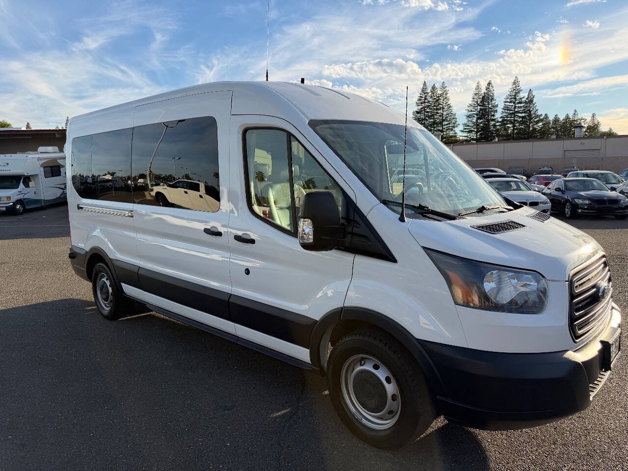 Used 2018 Ford Transit 350 XL RWD image 3