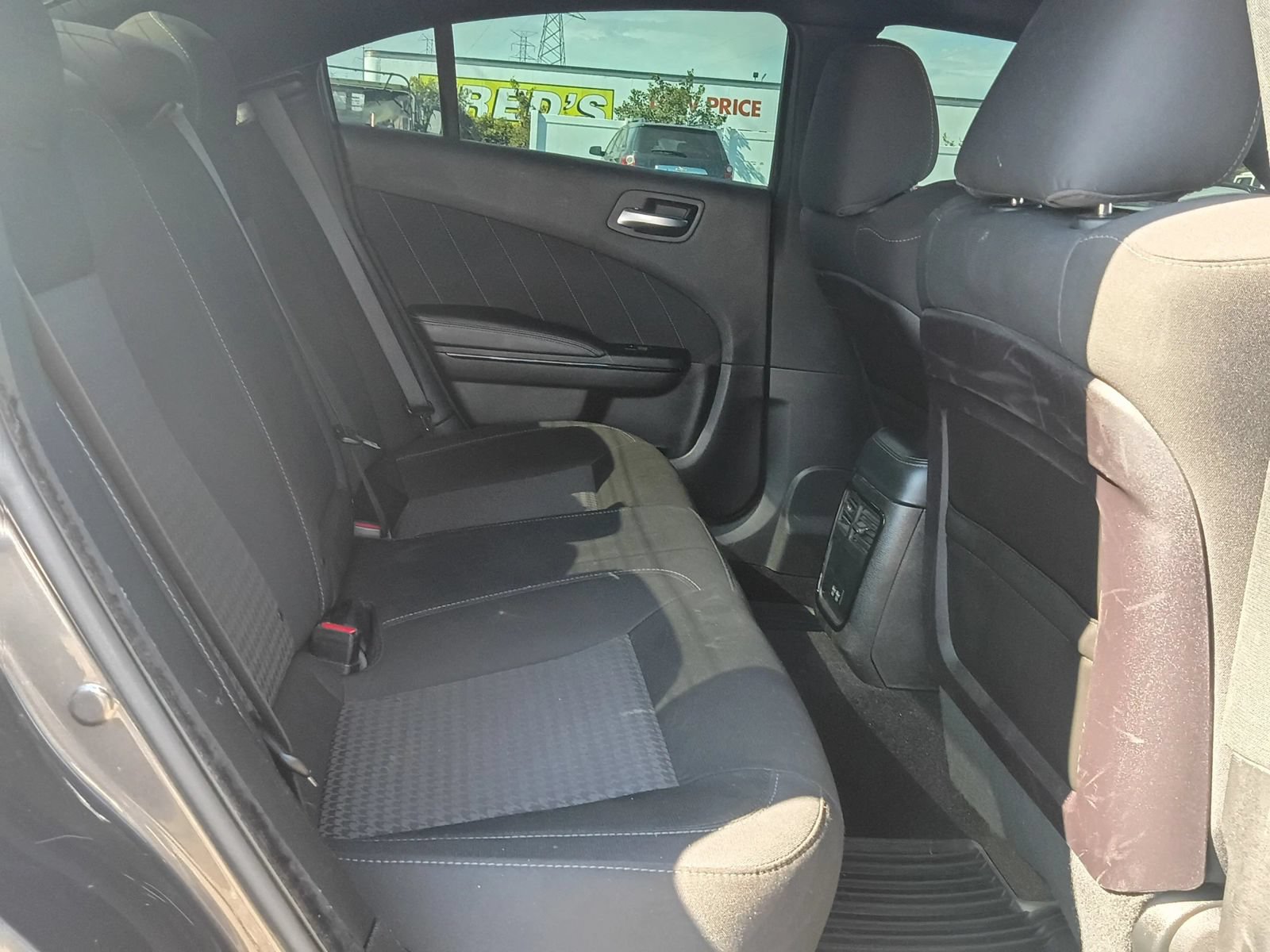 Used 2019 Dodge Charger R/T w/ Blacktop Package RWD image 19