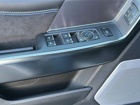 New 2026 Ford F250 Platinum image 22