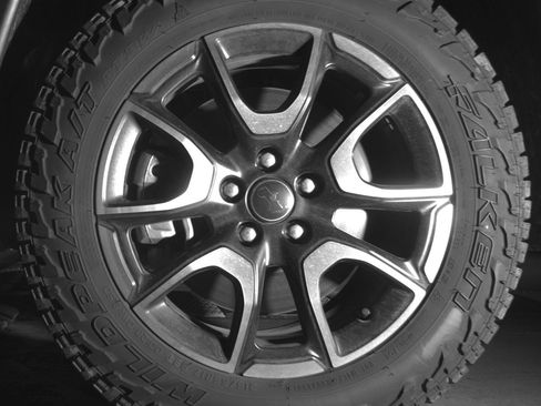 Used 2025 Jeep Compass Trailhawk AWD/4WD image 12