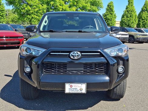 Used 2024 Toyota 4Runner SR5 RWD image 8