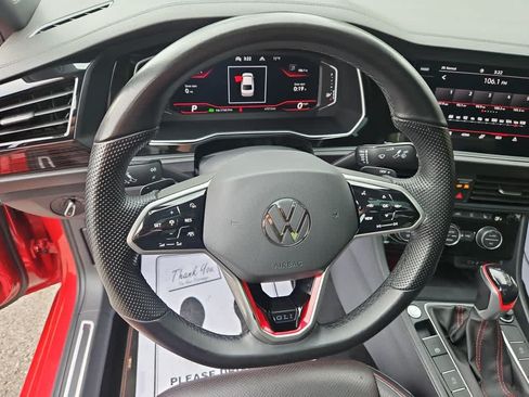 Used 2022 Volkswagen Jetta GLI Autobahn FWD image 12