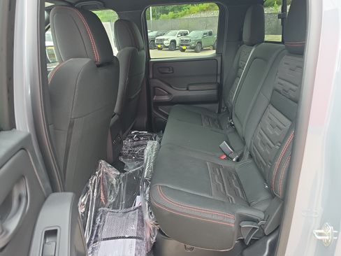 New 2026 Nissan Frontier PRO-4X w/ Pro-4x Convenience Package AWD/4WD image 26