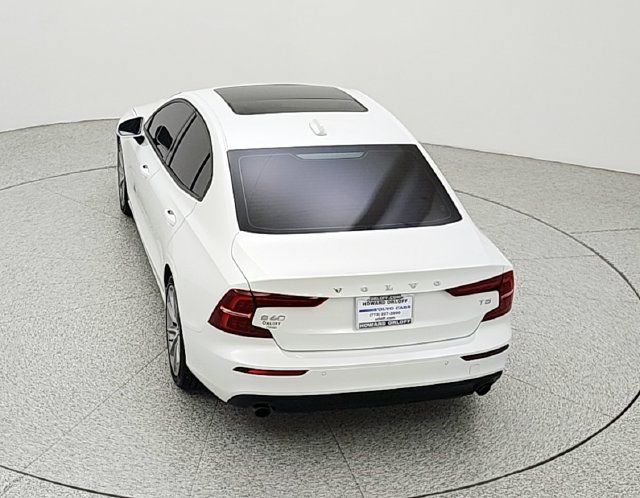 Used 2020 Volvo S60 T5 Momentum FWD image 18