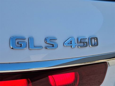 Certified 2024 Mercedes-Benz GLS 450 4MATIC w/ AMG Line Exterior image 25