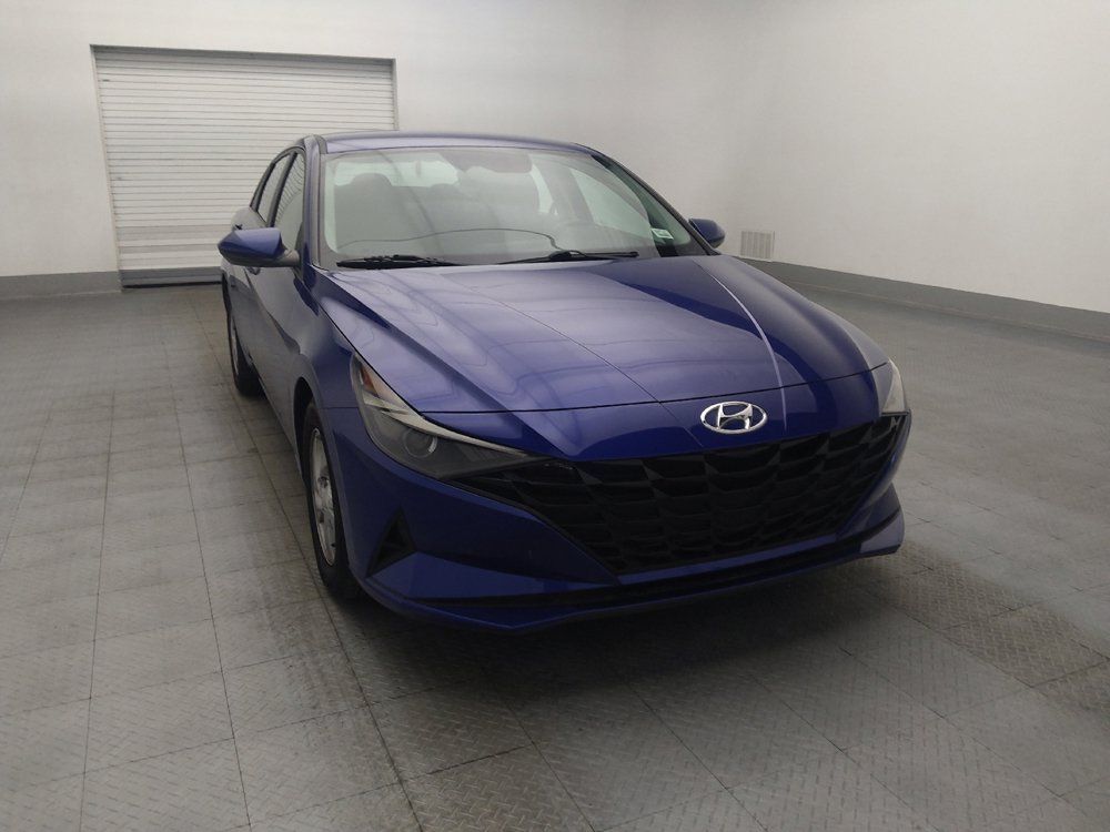 Used 2021 Hyundai Elantra SE w/ Cargo Package FWD image 14