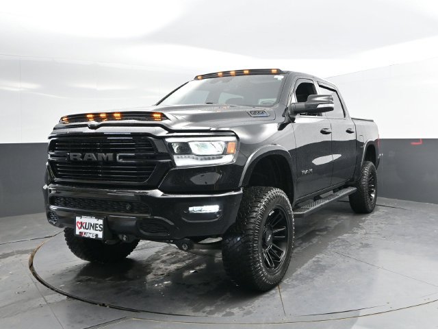 Used 2022 RAM 1500 Laramie w/ Sport Appearance Package AWD/4WD image 7