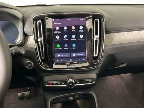 New 2026 Volvo XC40 B5 Plus w/ Protection Package Premier image 23