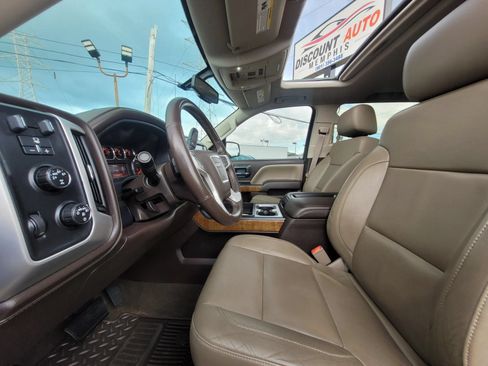 Used 2015 GMC Sierra 1500 SLT w/ SLT Crew Cab Value Package AWD/4WD image 3