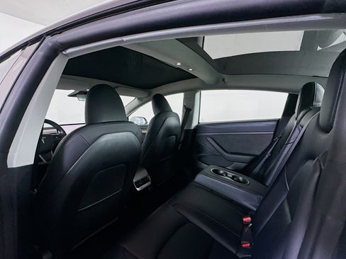 Used 2023 Tesla Model 3 Standard Range RWD image 26