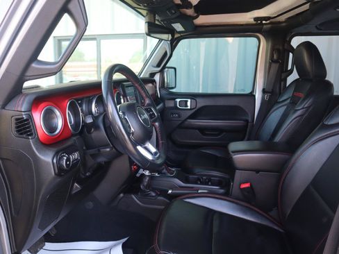 Used 2018 Jeep Wrangler Unlimited Rubicon AWD/4WD image 58